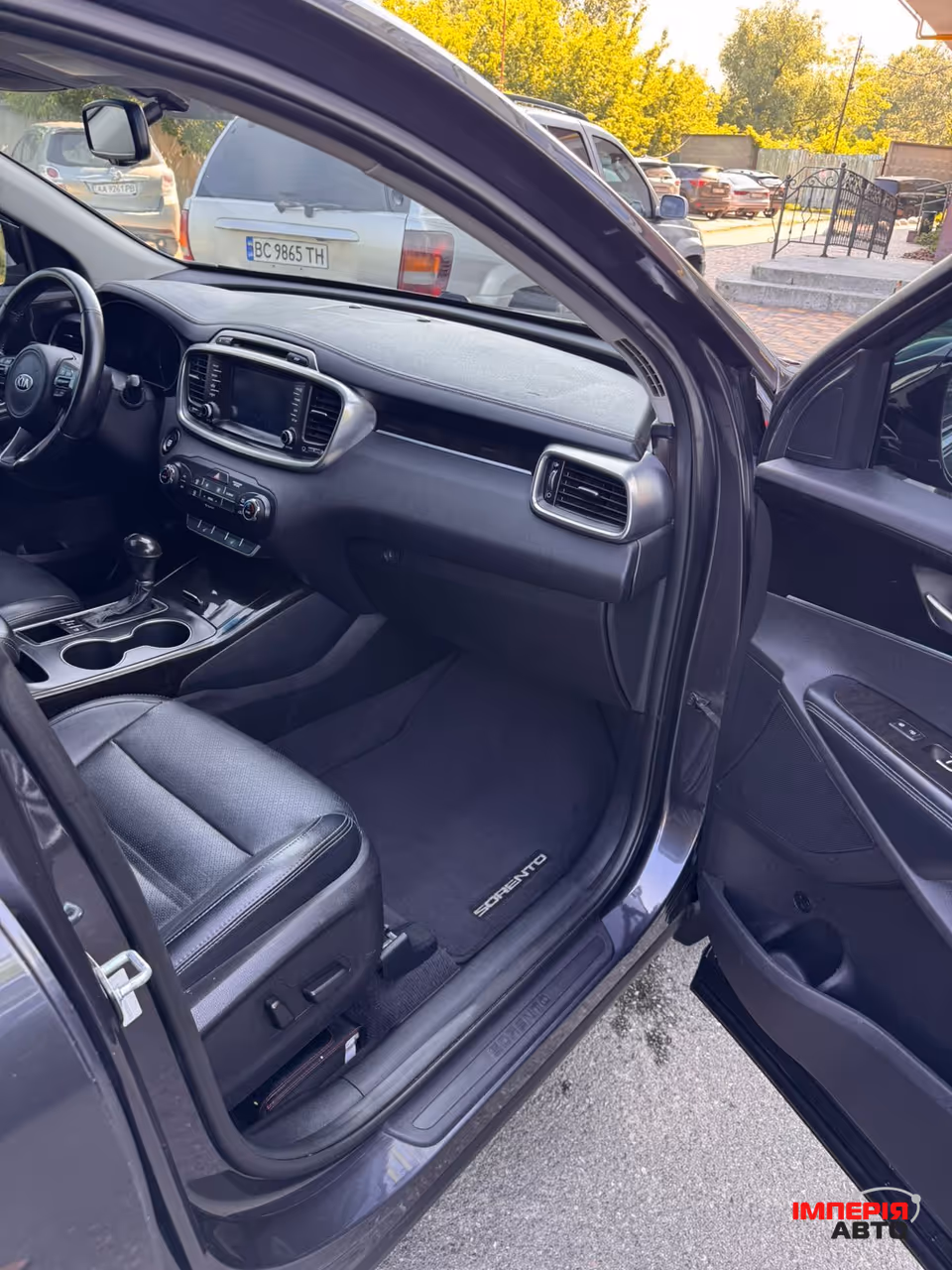 Kia Sorento - фото 9