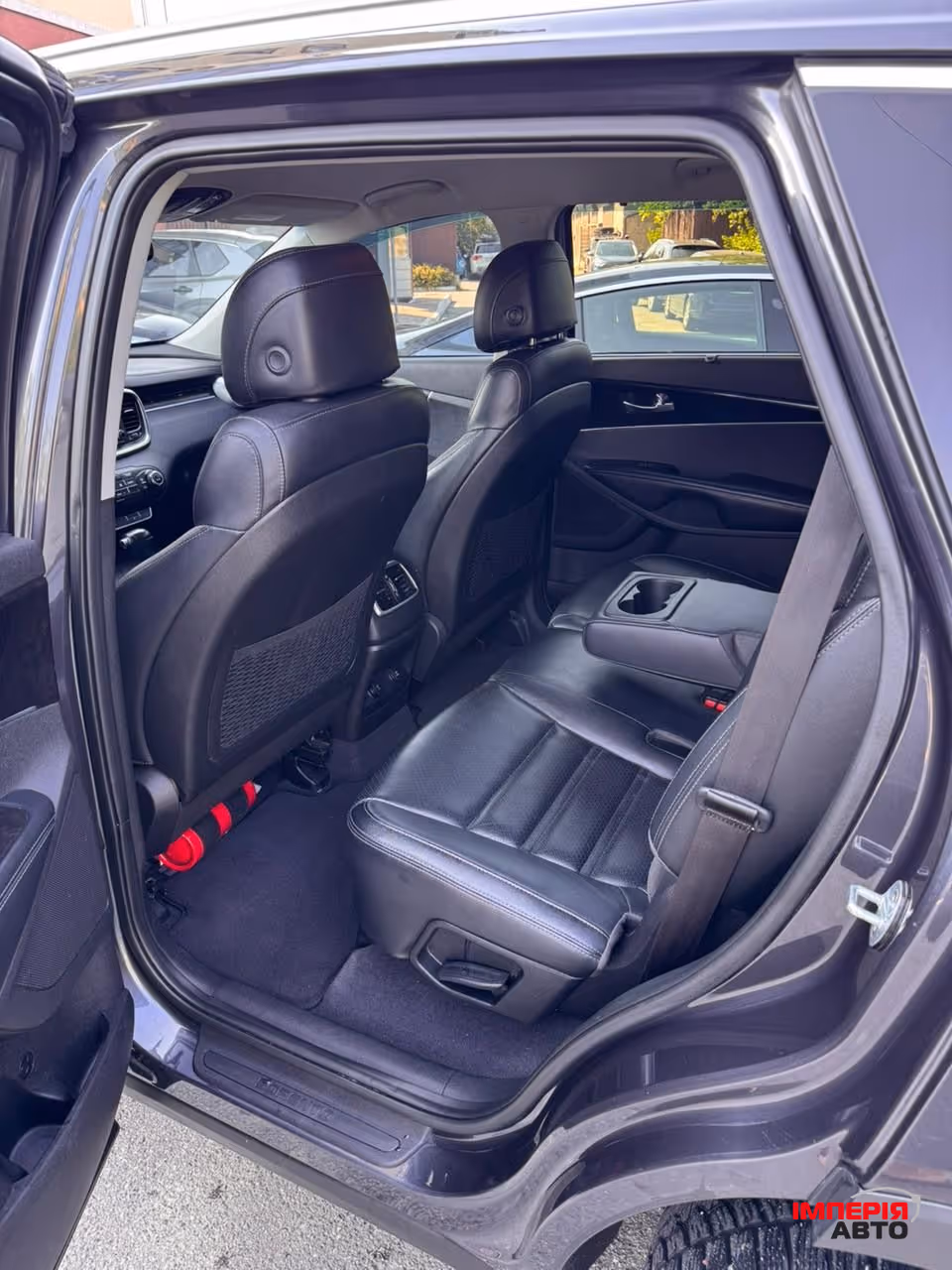 Kia Sorento - фото 10