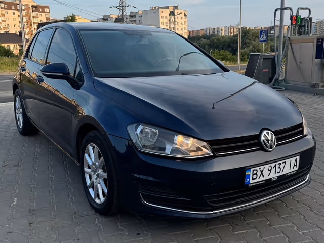 Volkswagen Golf - зображення 2