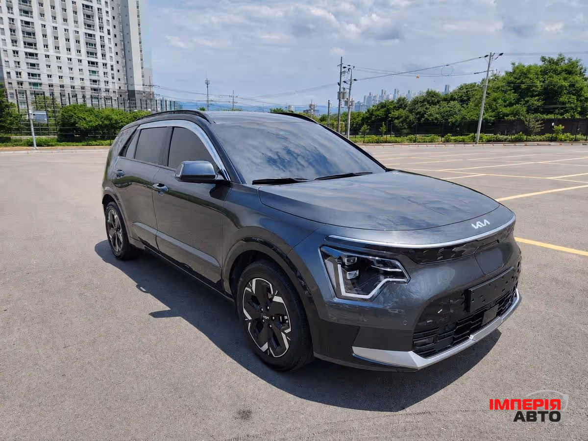 Kia Niro - фото 1