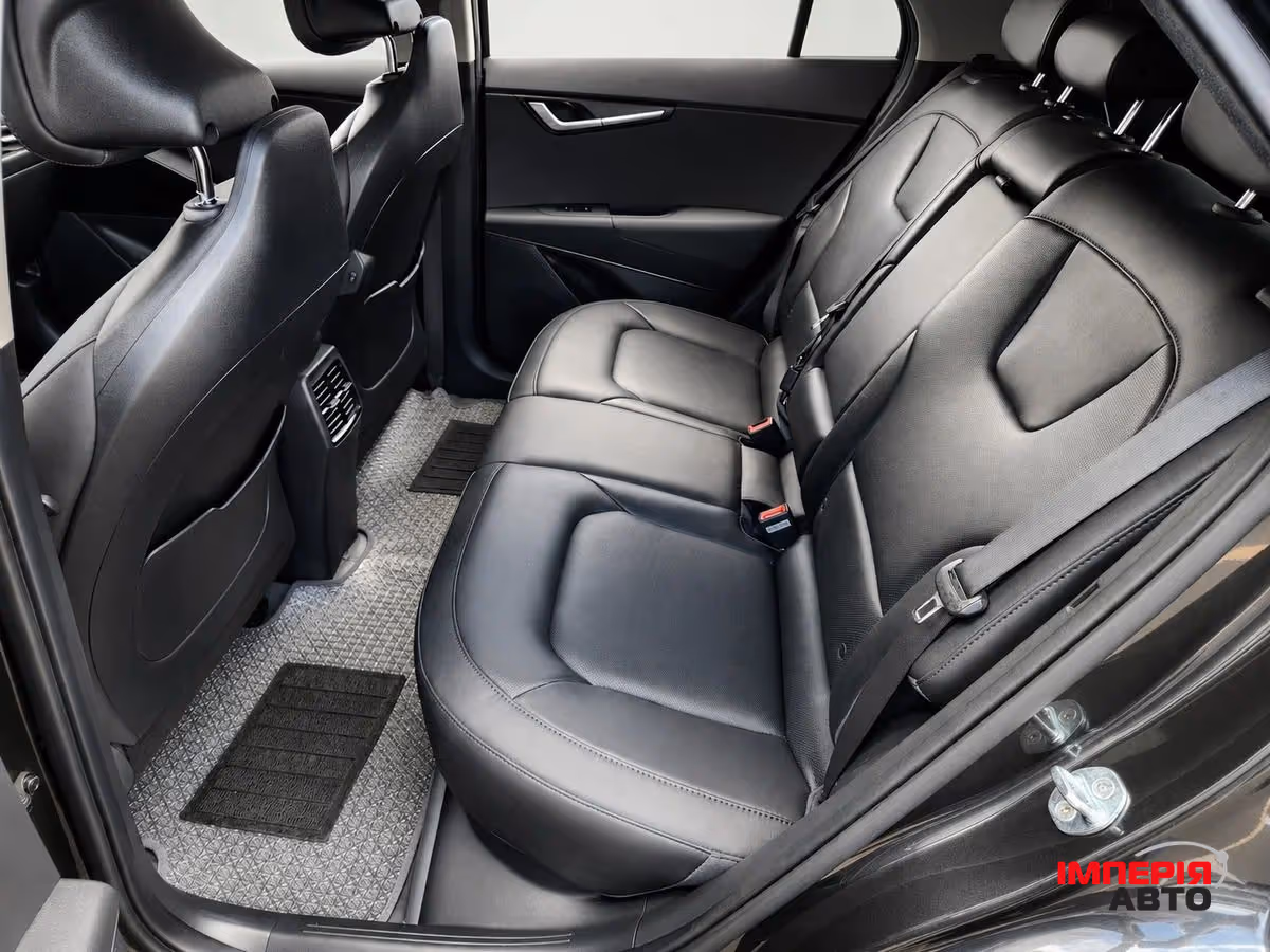 Kia Niro - фото 10