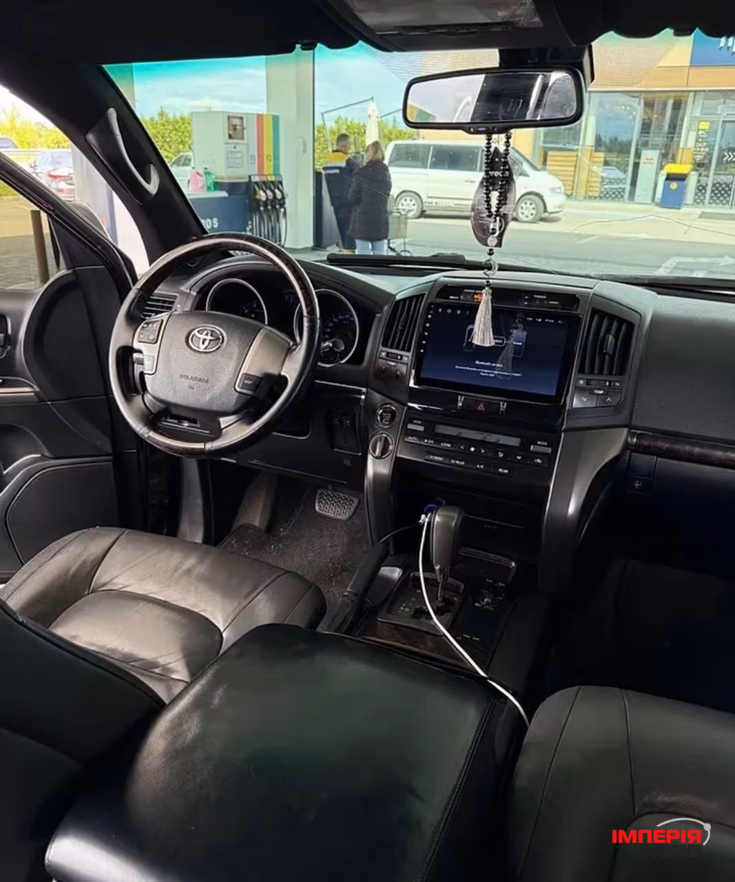 Toyota Land Cruiser - фото 7