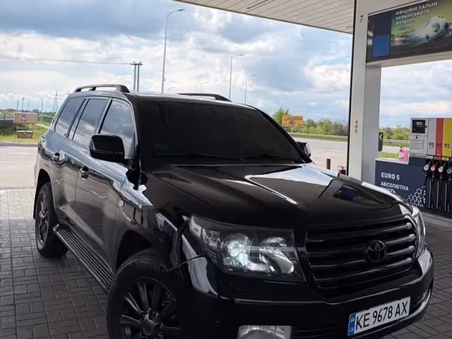 Toyota Land Cruiser - зображення 1