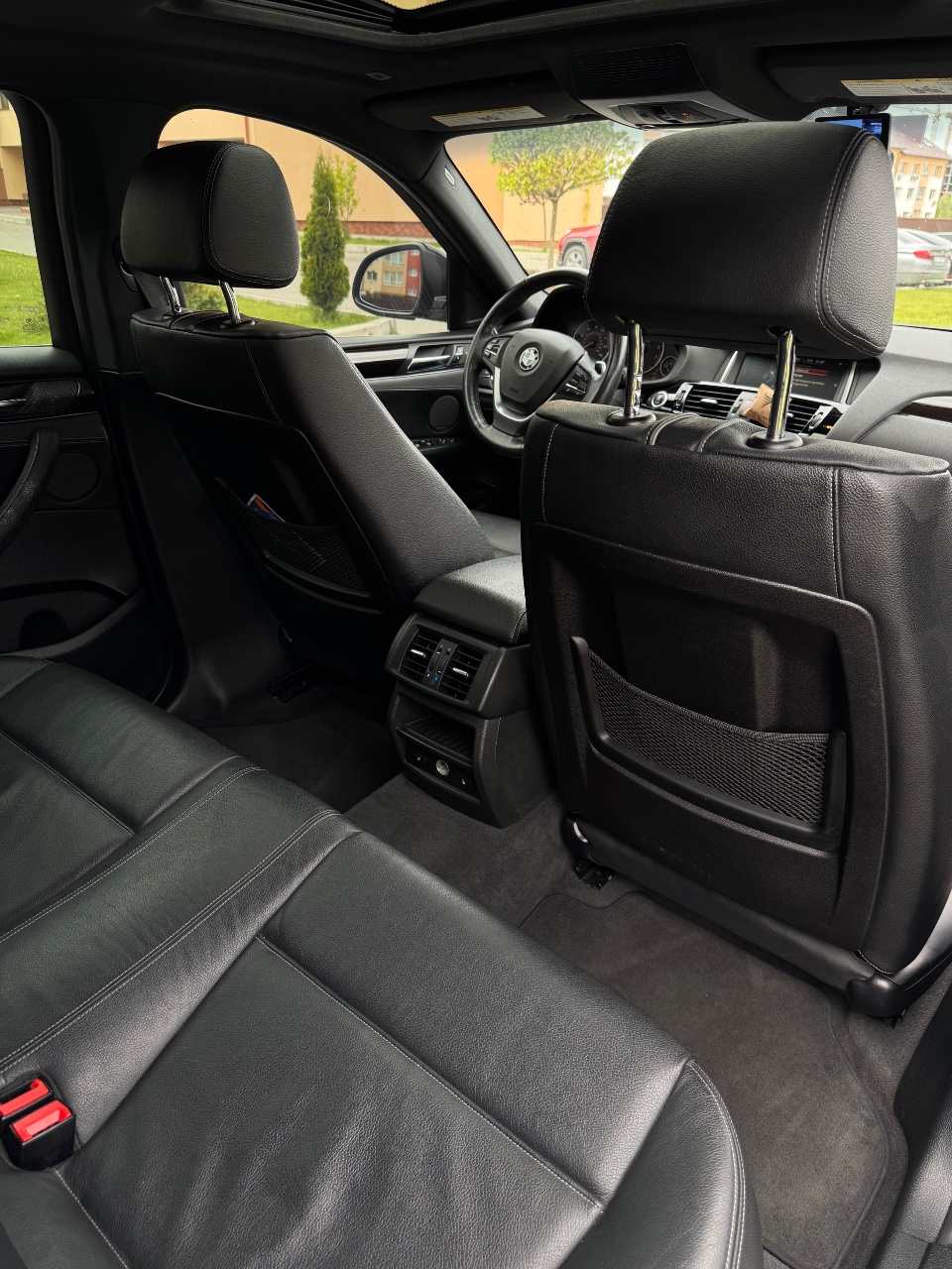 BMW X4 - фото 12