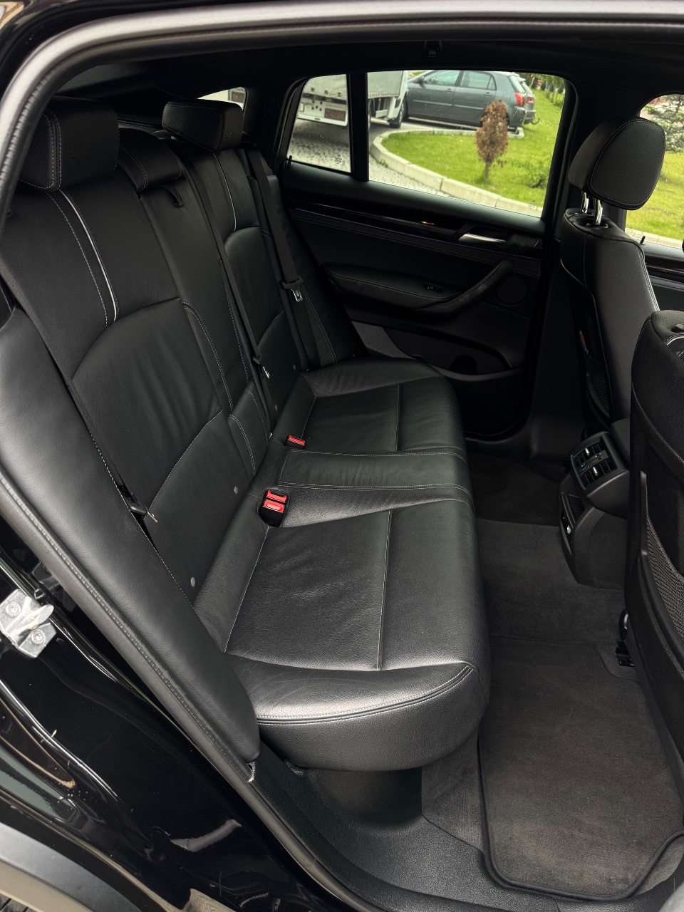 BMW X4 - фото 17