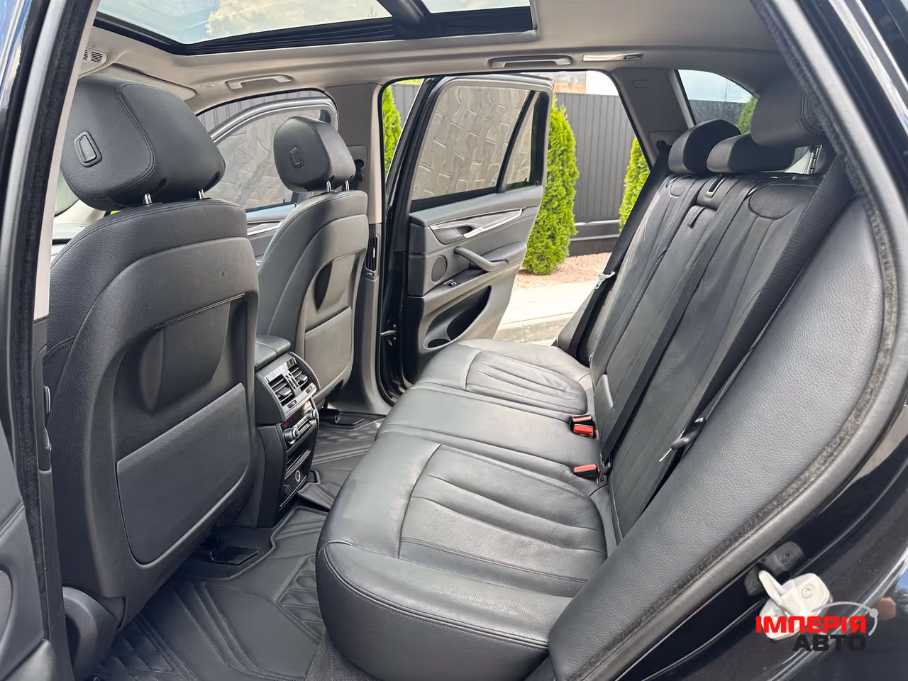 BMW X5 - фото 18