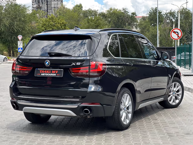 BMW X5 - зображення 2