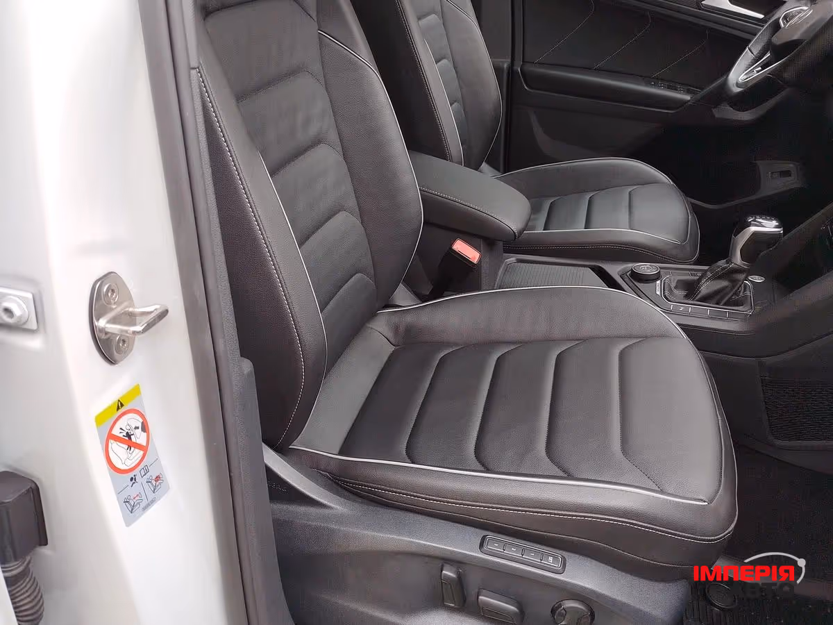 Volkswagen Tiguan - фото 7
