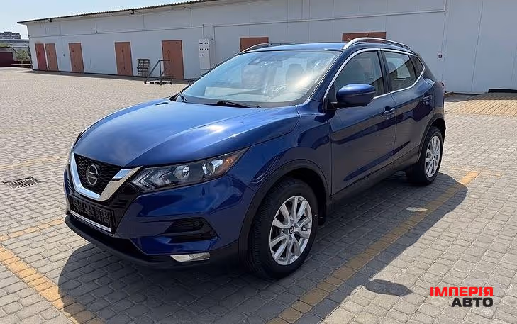 Nissan Rogue Sport - фото 1