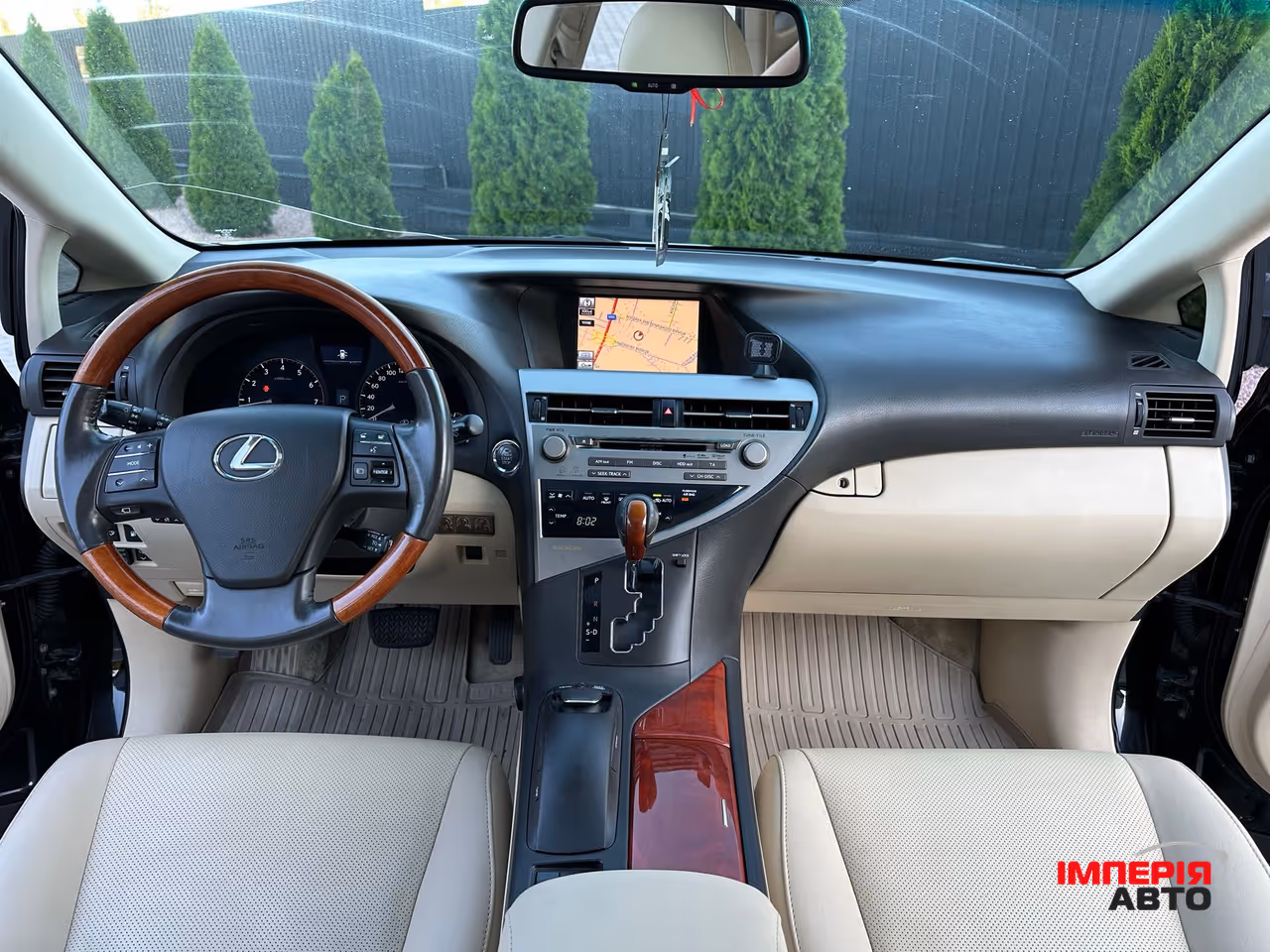 Lexus RX - фото 16