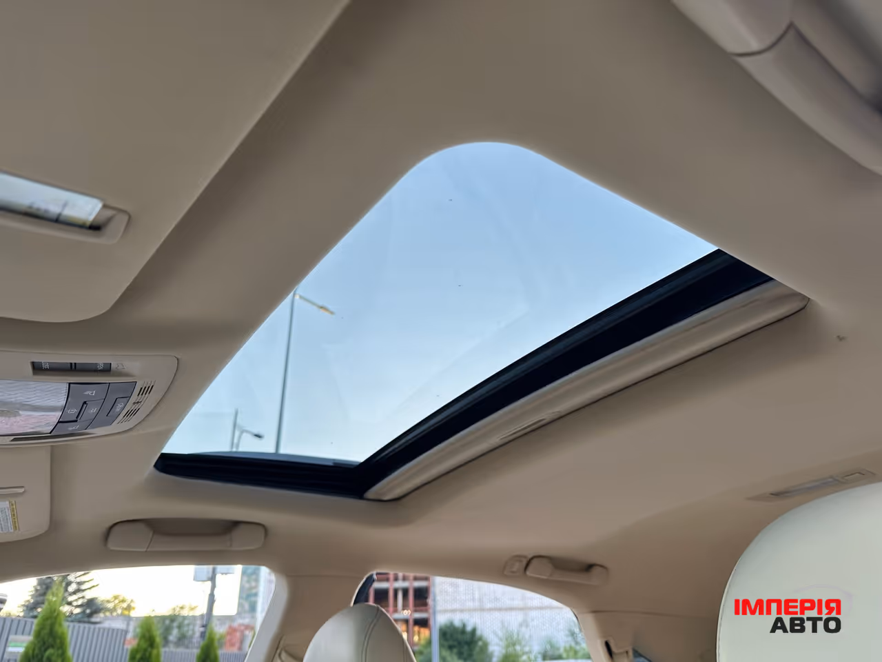 Lexus RX - фото 11