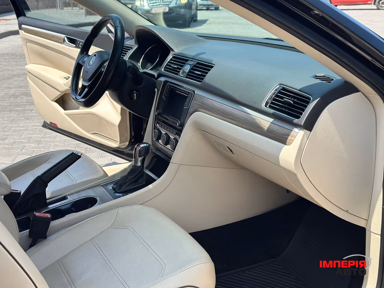 Volkswagen Passat - фото 22