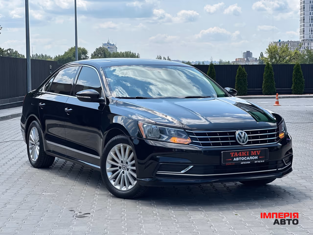 Volkswagen Passat - фото 6