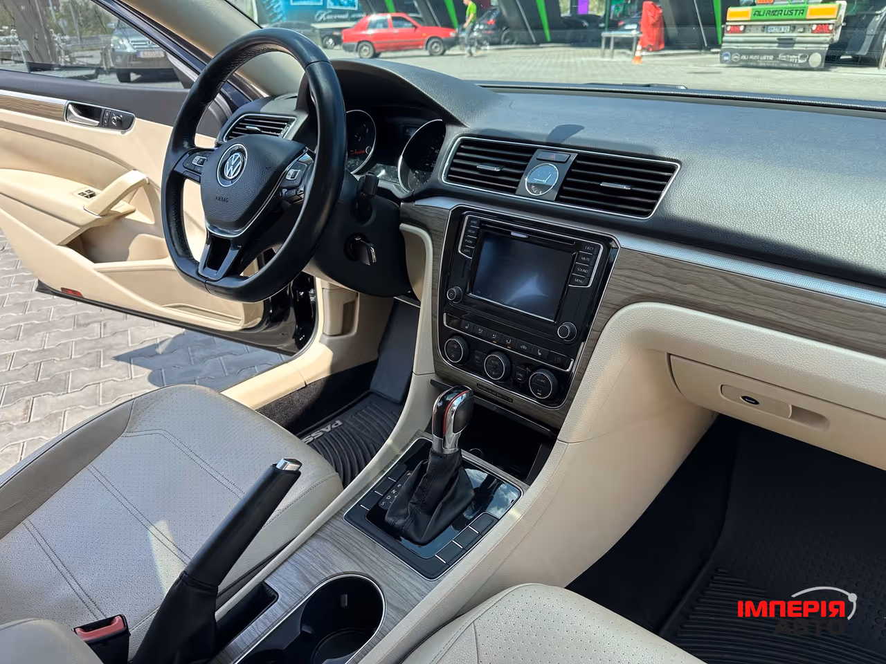 Volkswagen Passat - фото 25