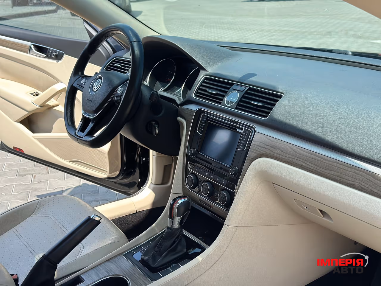 Volkswagen Passat - фото 23