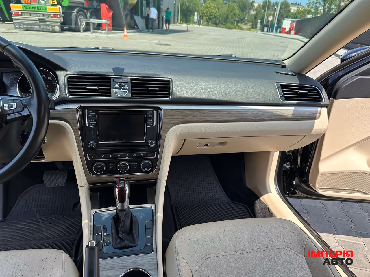 Volkswagen Passat - фото 29