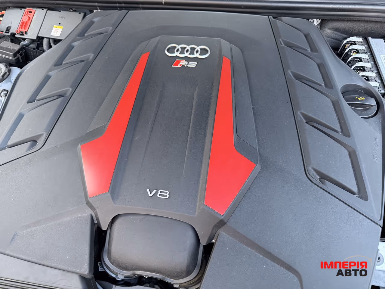 Audi RS Q8 - фото 58