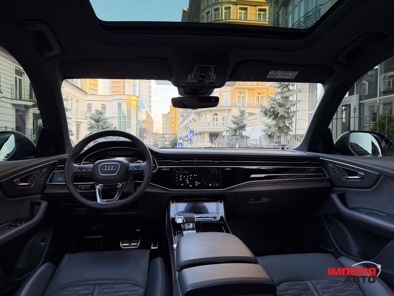 Audi RS Q8 - фото 42