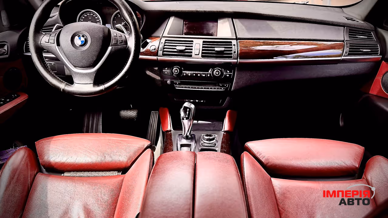 BMW X6 - фото 7