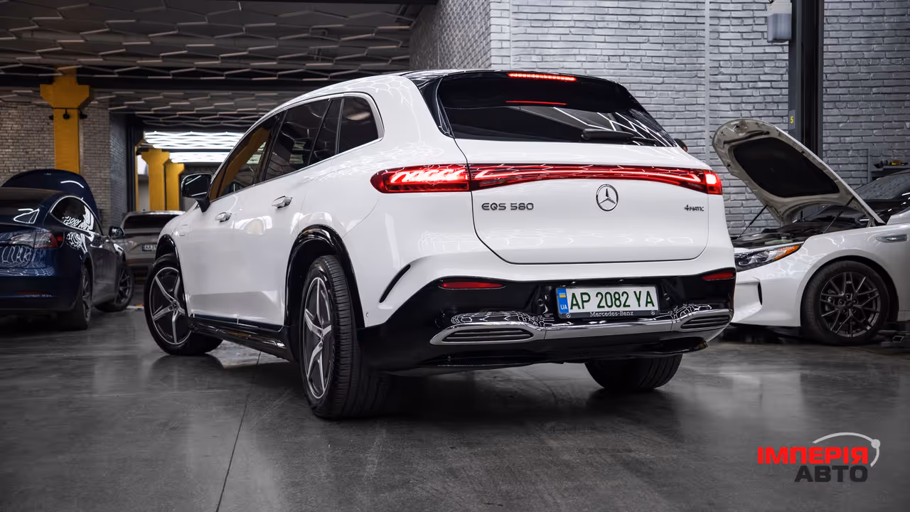 Mercedes-Benz EQS - фото 3
