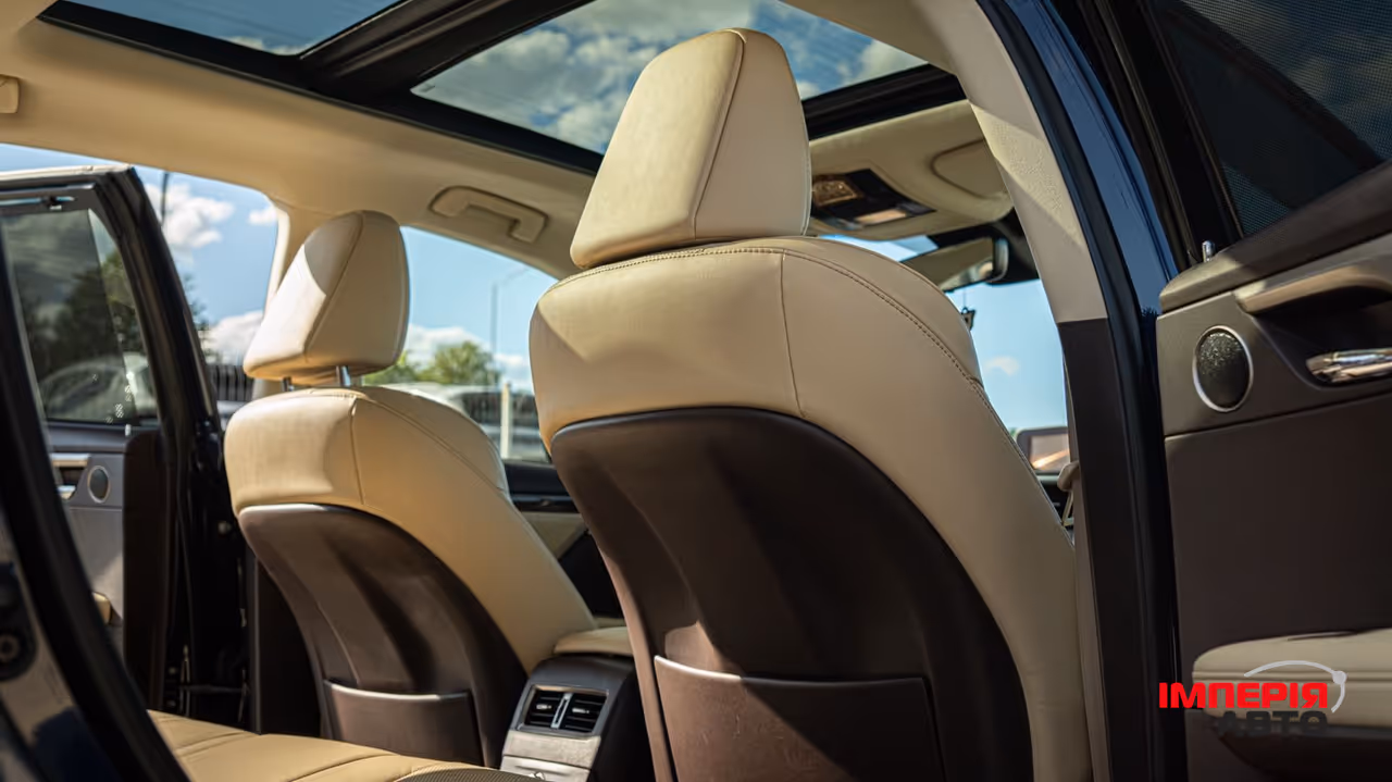 Lexus RX - фото 18