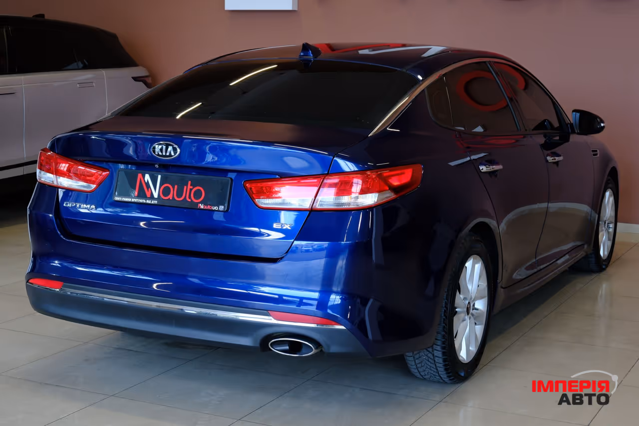 Kia Optima - фото 5