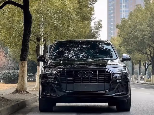 Audi Q7 - зображення 2