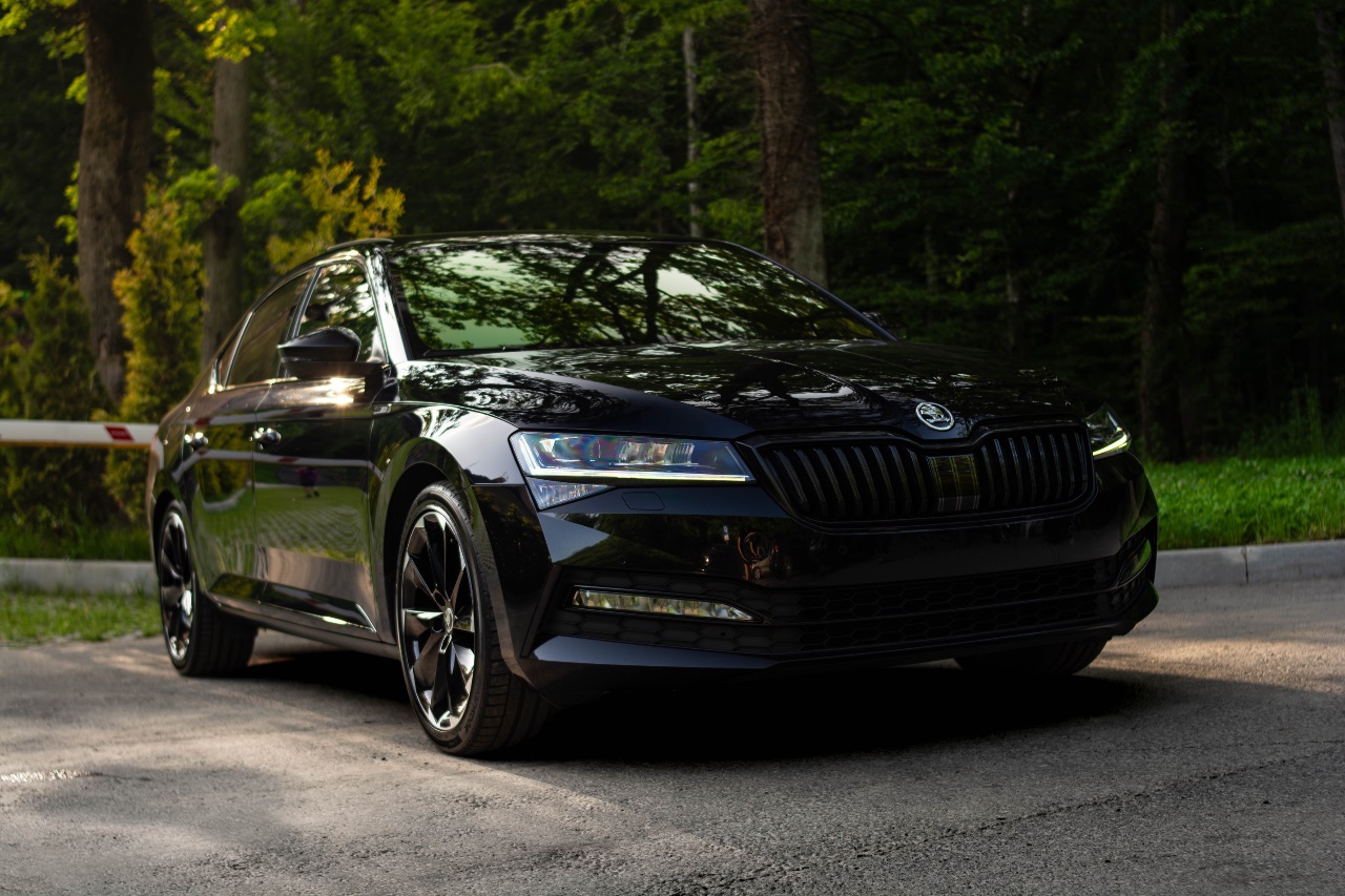 Skoda Superb - фото 1