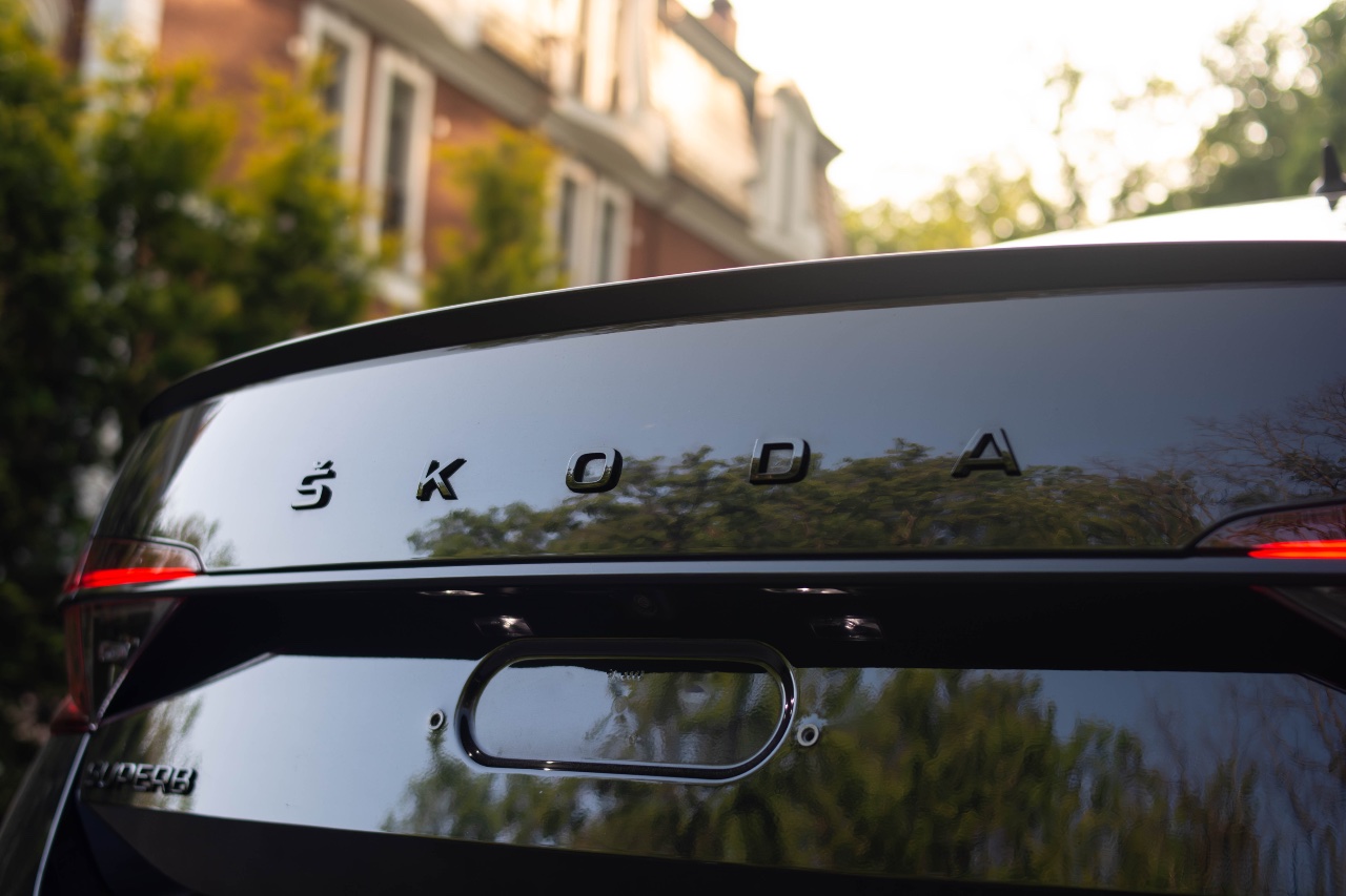 Skoda Superb - фото 9