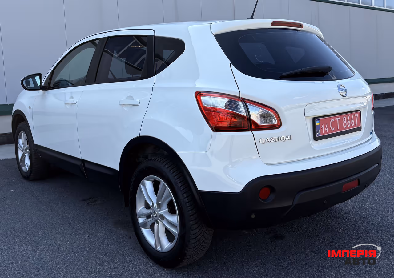 Nissan Qashqai - фото 10