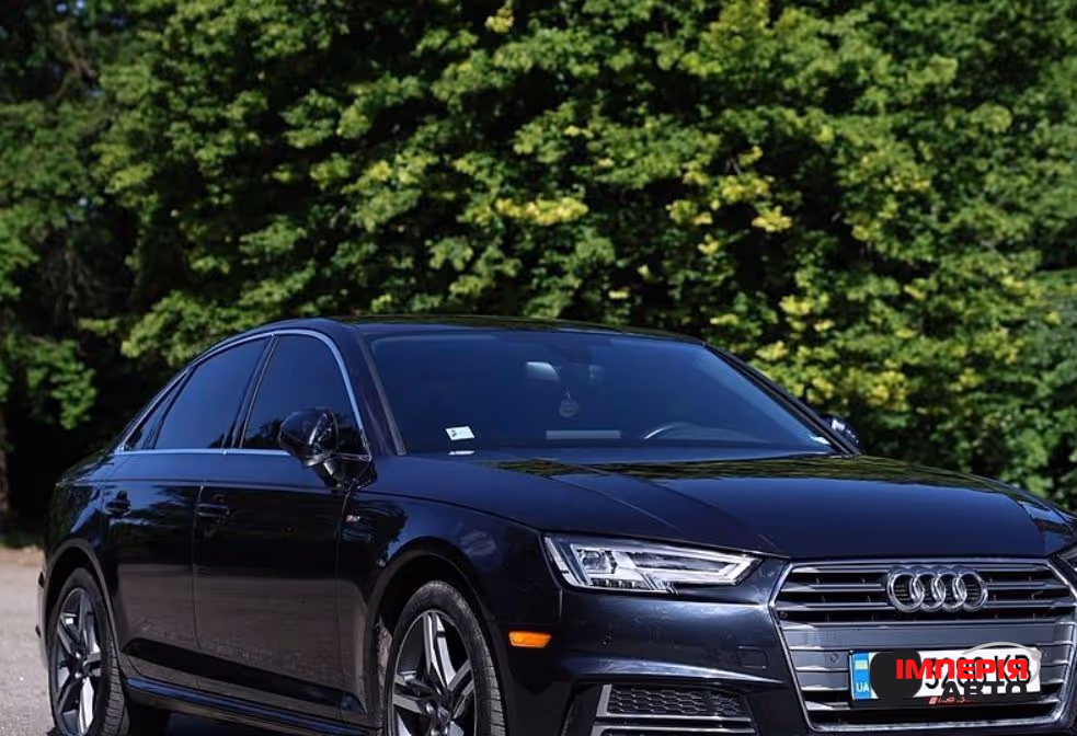 Audi A4 - фото 2