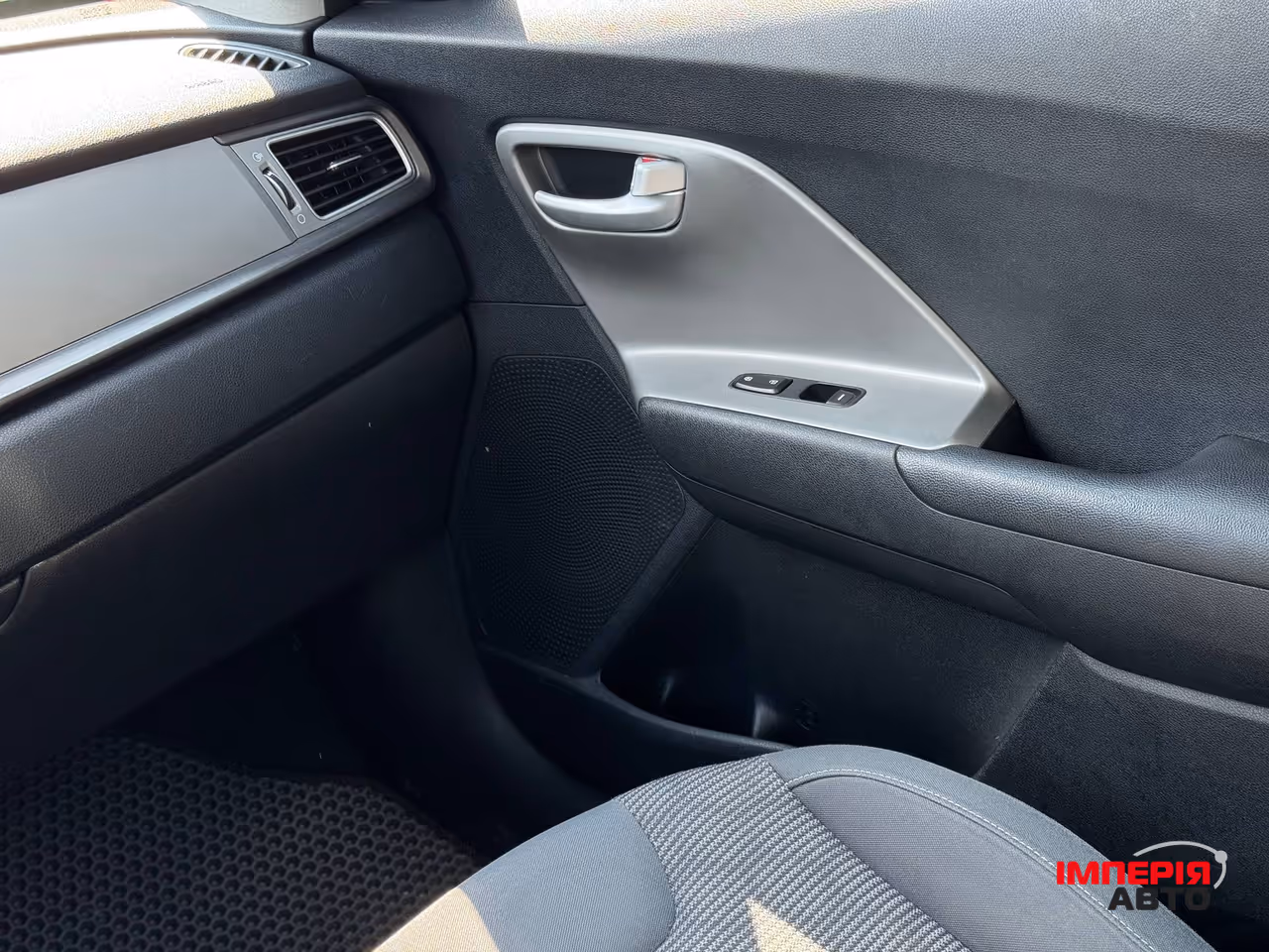 Kia Niro - фото 60