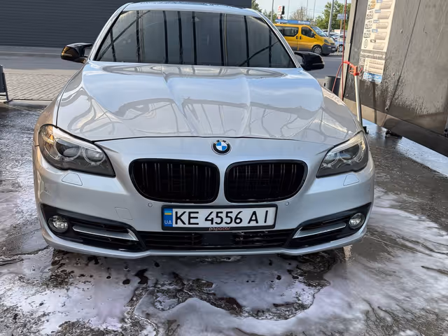 BMW 5 серії - зображення 1