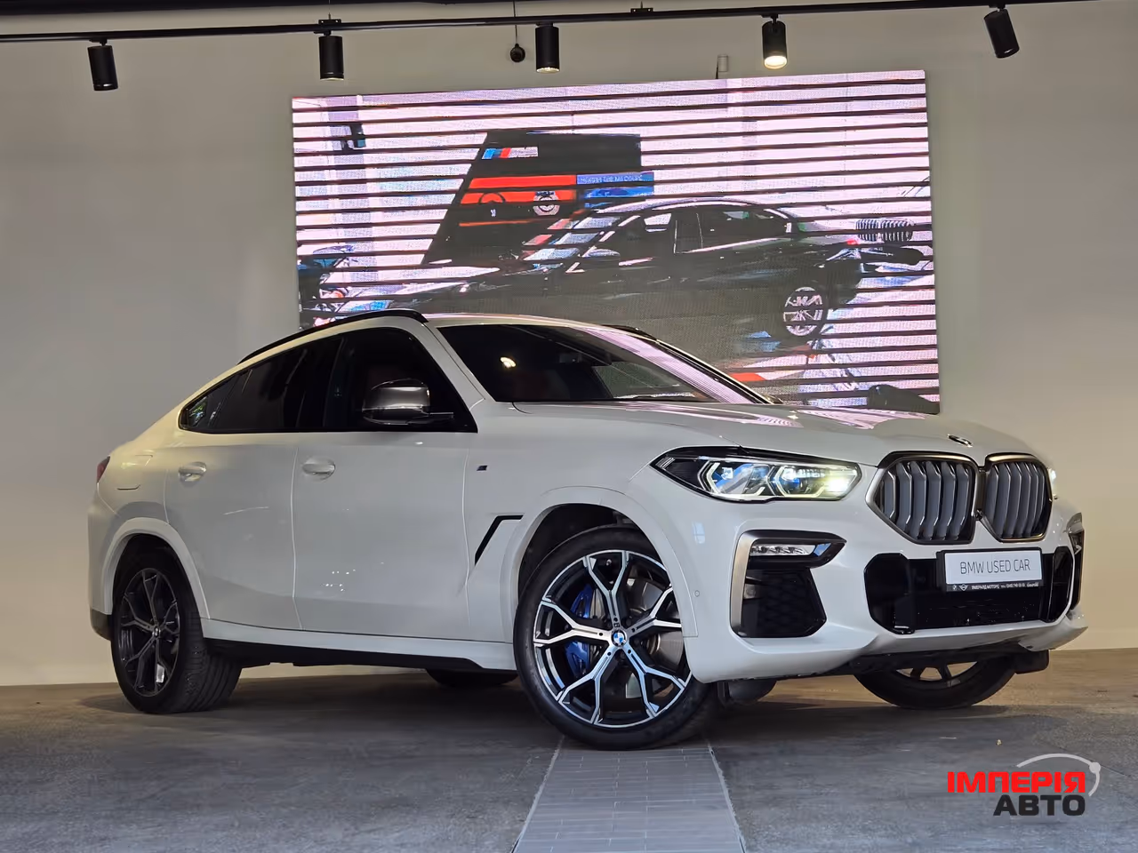 BMW X6 - фото 1