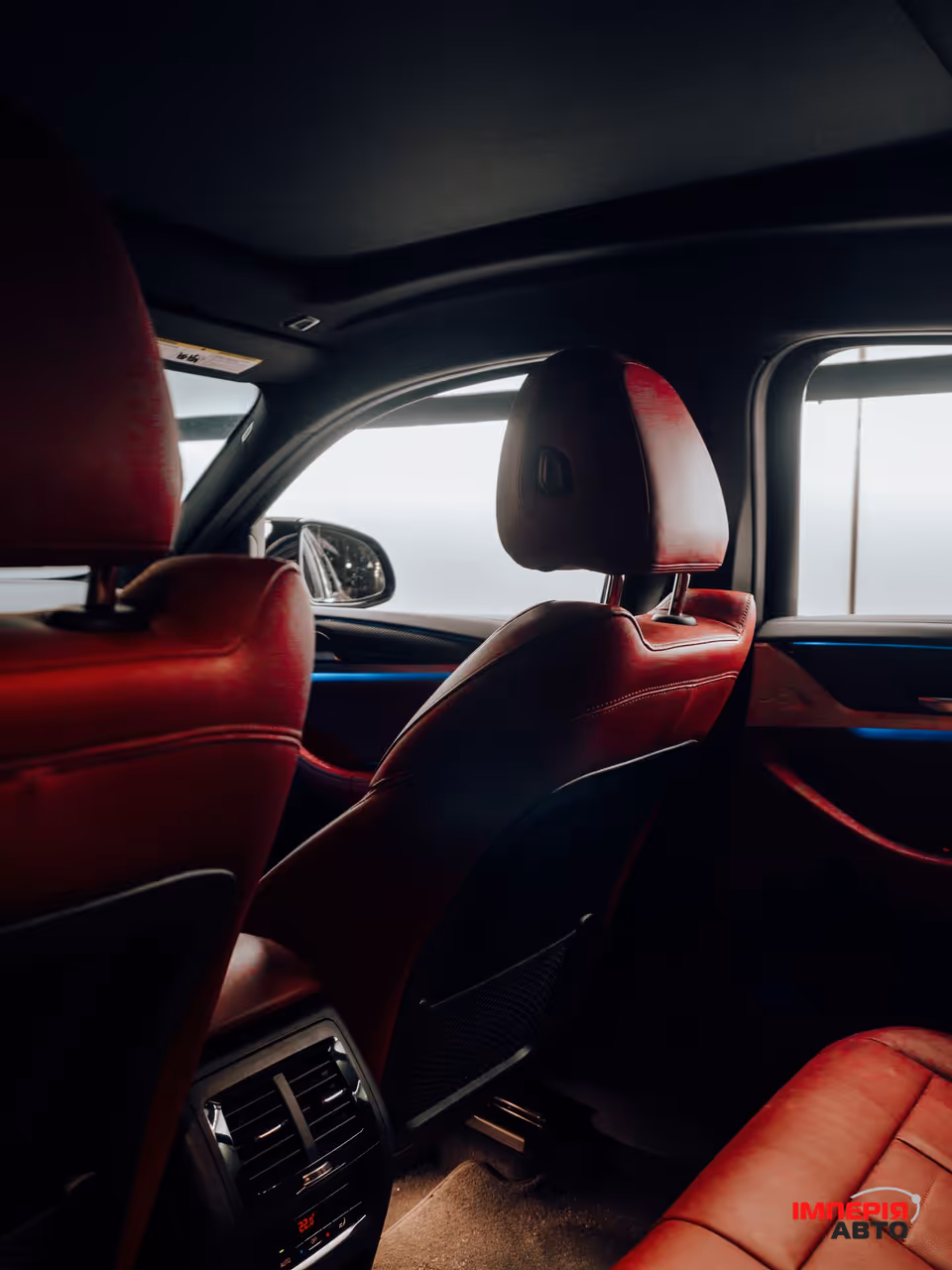 BMW X4 - фото 17