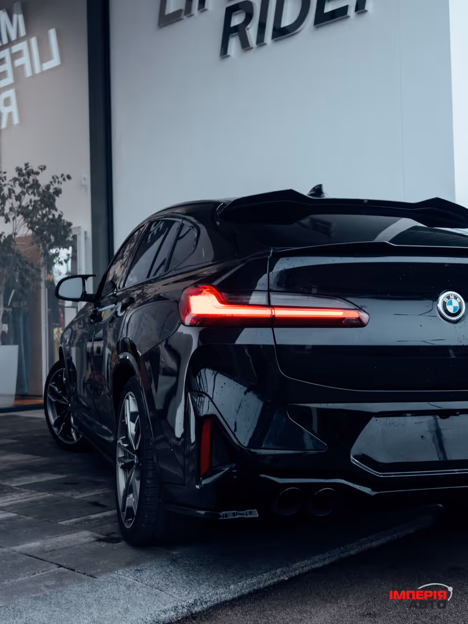 BMW X4 - фото 7