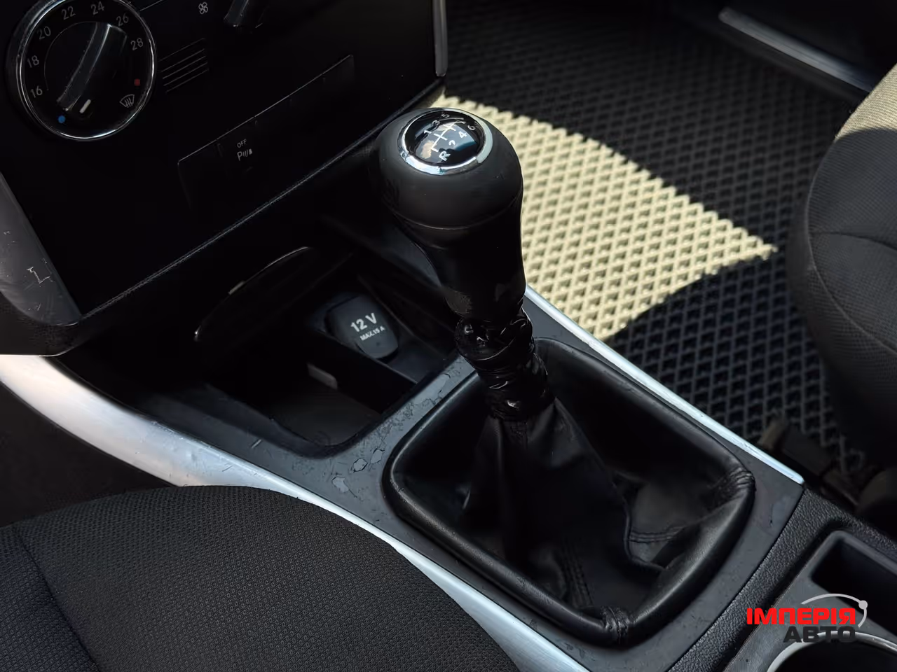 Mercedes-Benz B-Класс - фото 17