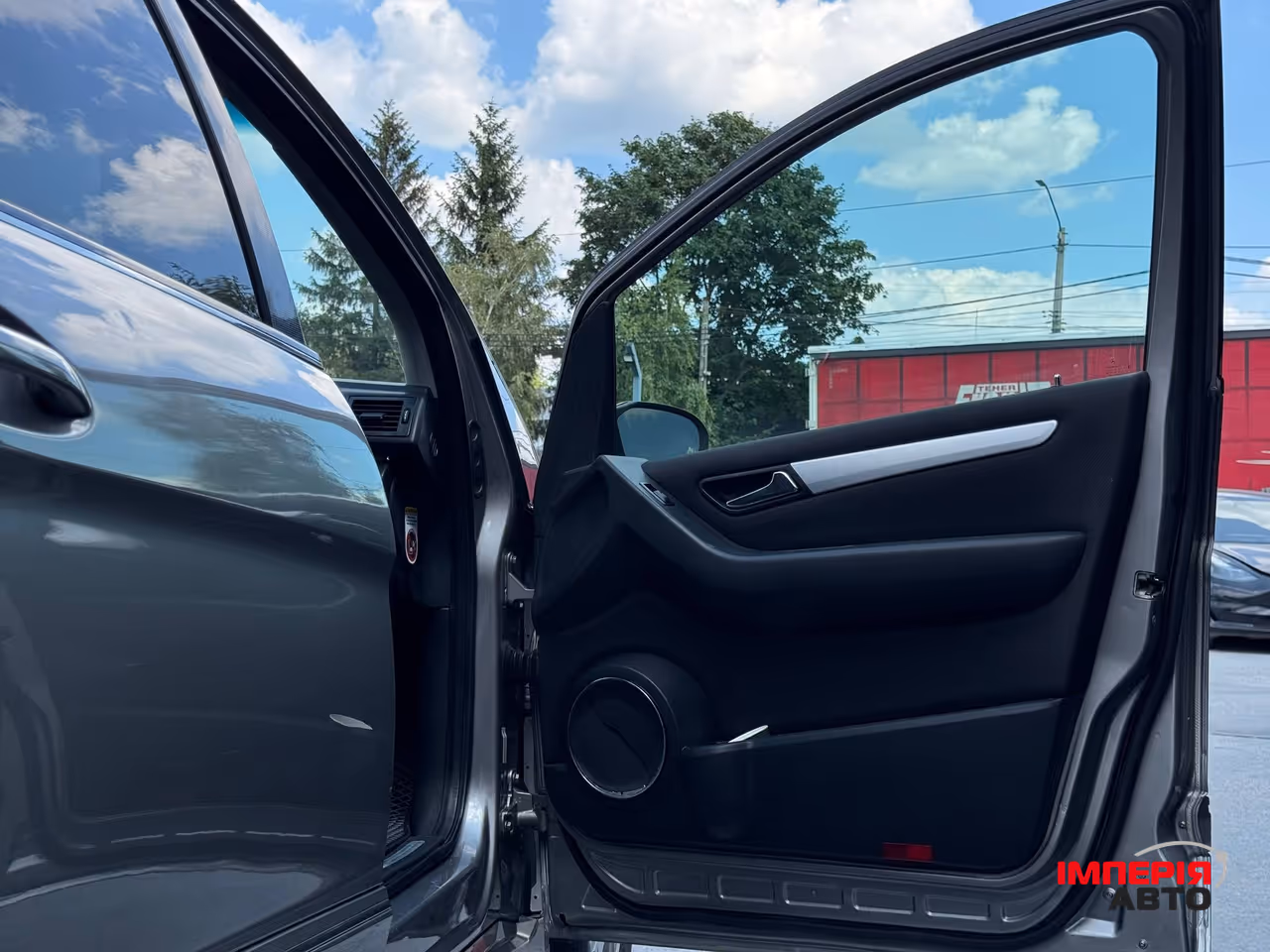 Mercedes-Benz B-Класс - фото 32