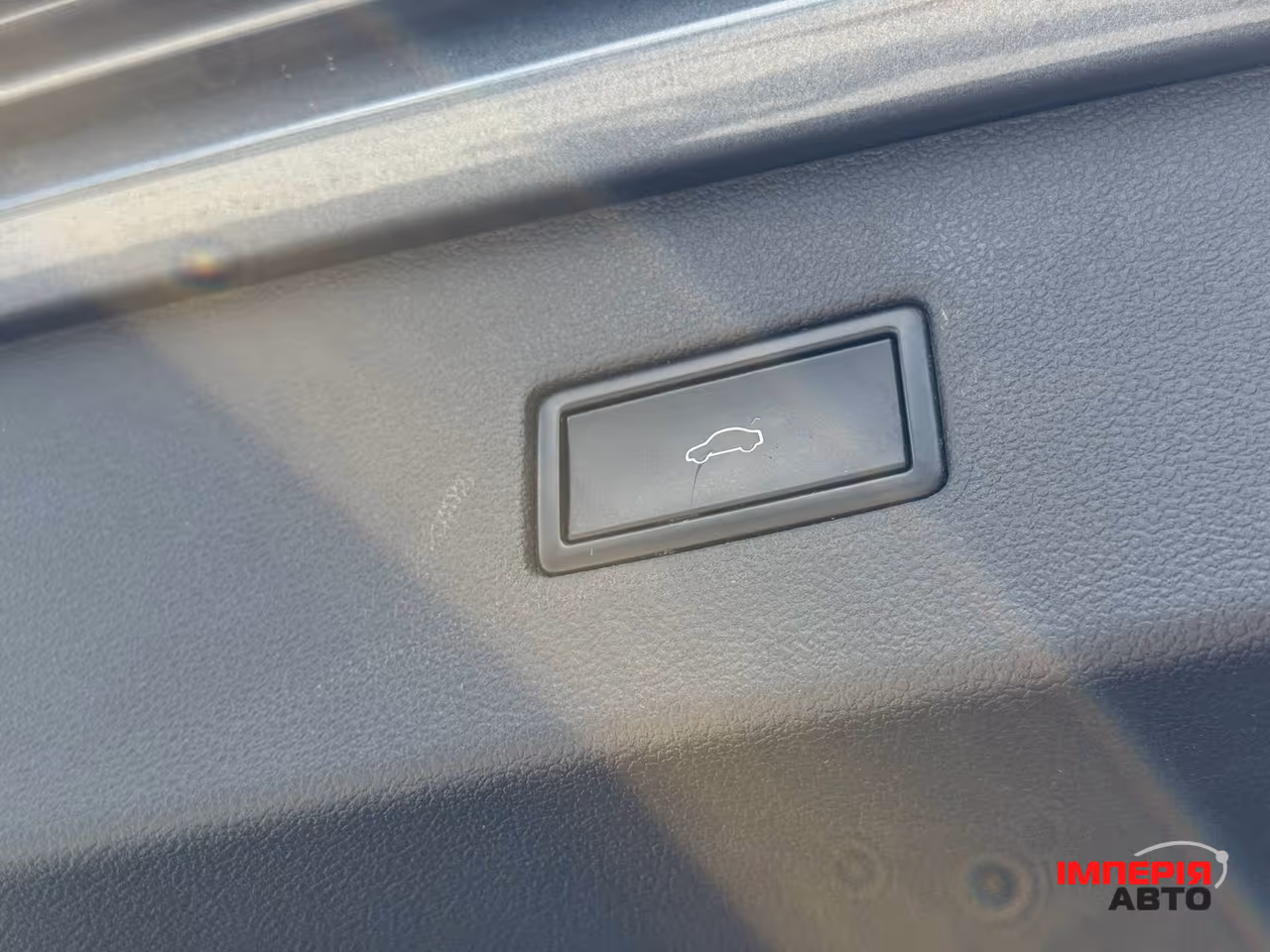 Volkswagen Tiguan - фото 20
