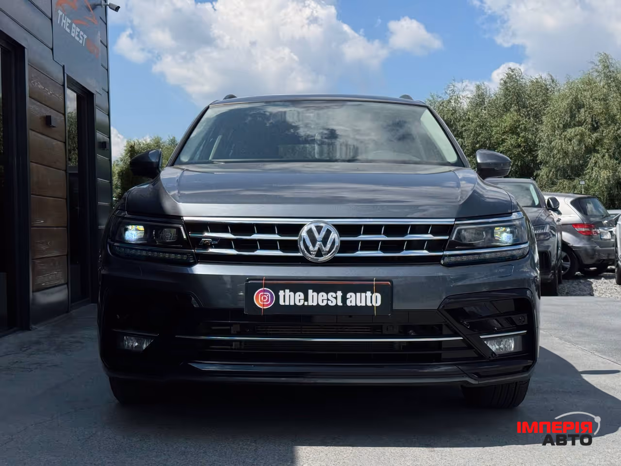 Volkswagen Tiguan - фото 9