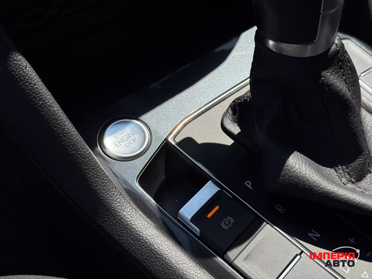 Volkswagen Tiguan - фото 34