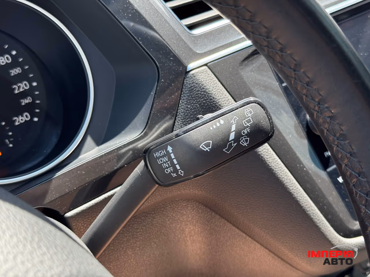 Volkswagen Tiguan - фото 42