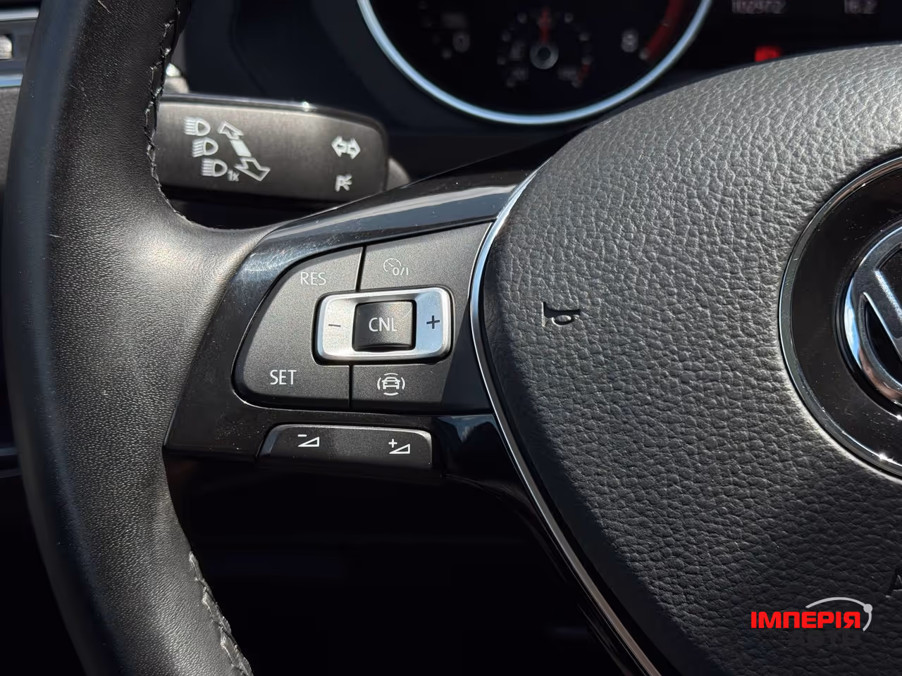 Volkswagen Tiguan - фото 38