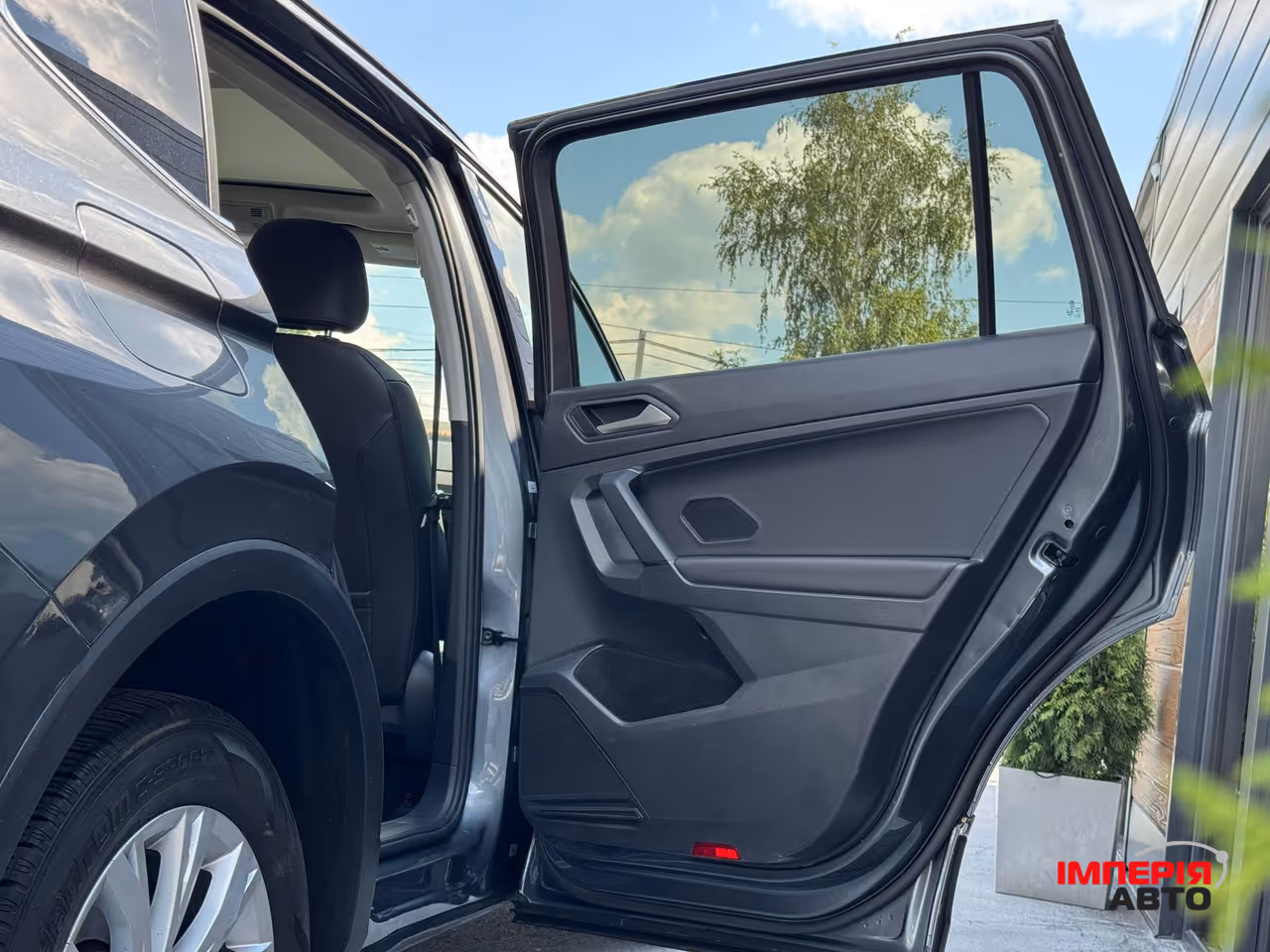 Volkswagen Tiguan - фото 52