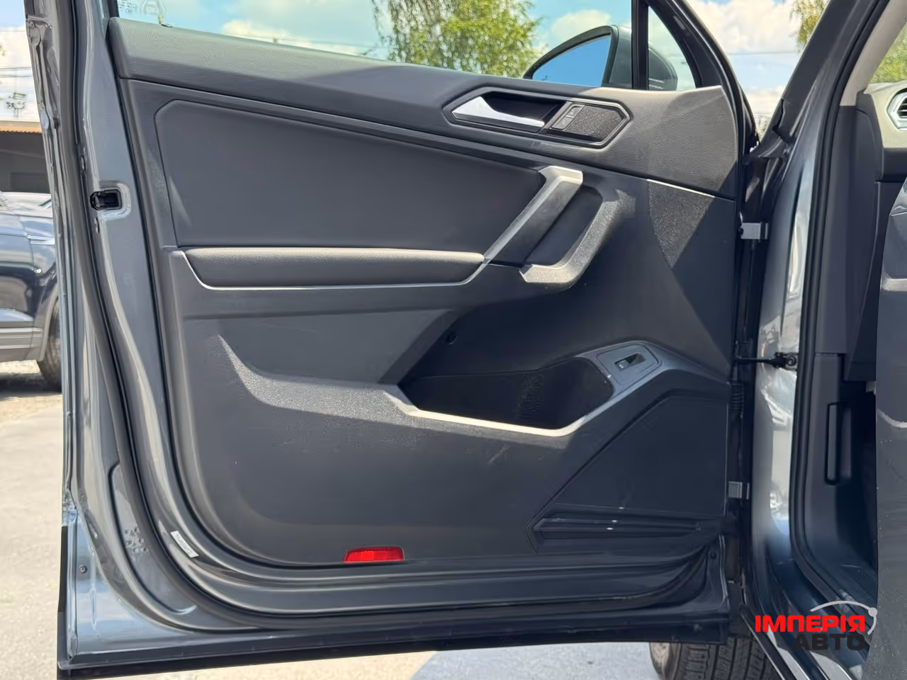 Volkswagen Tiguan - фото 22