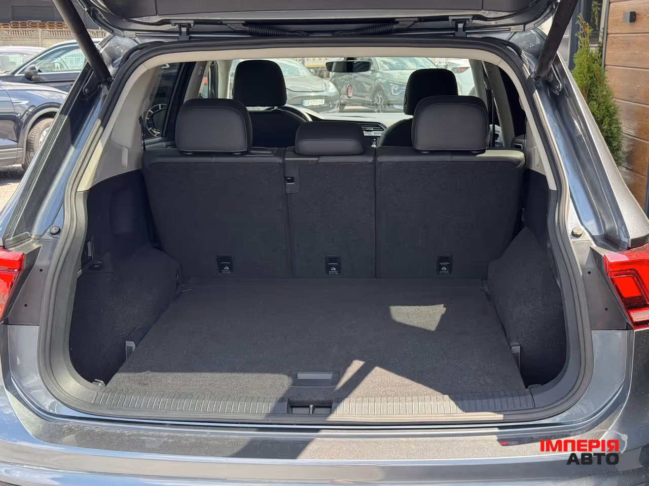 Volkswagen Tiguan - фото 19