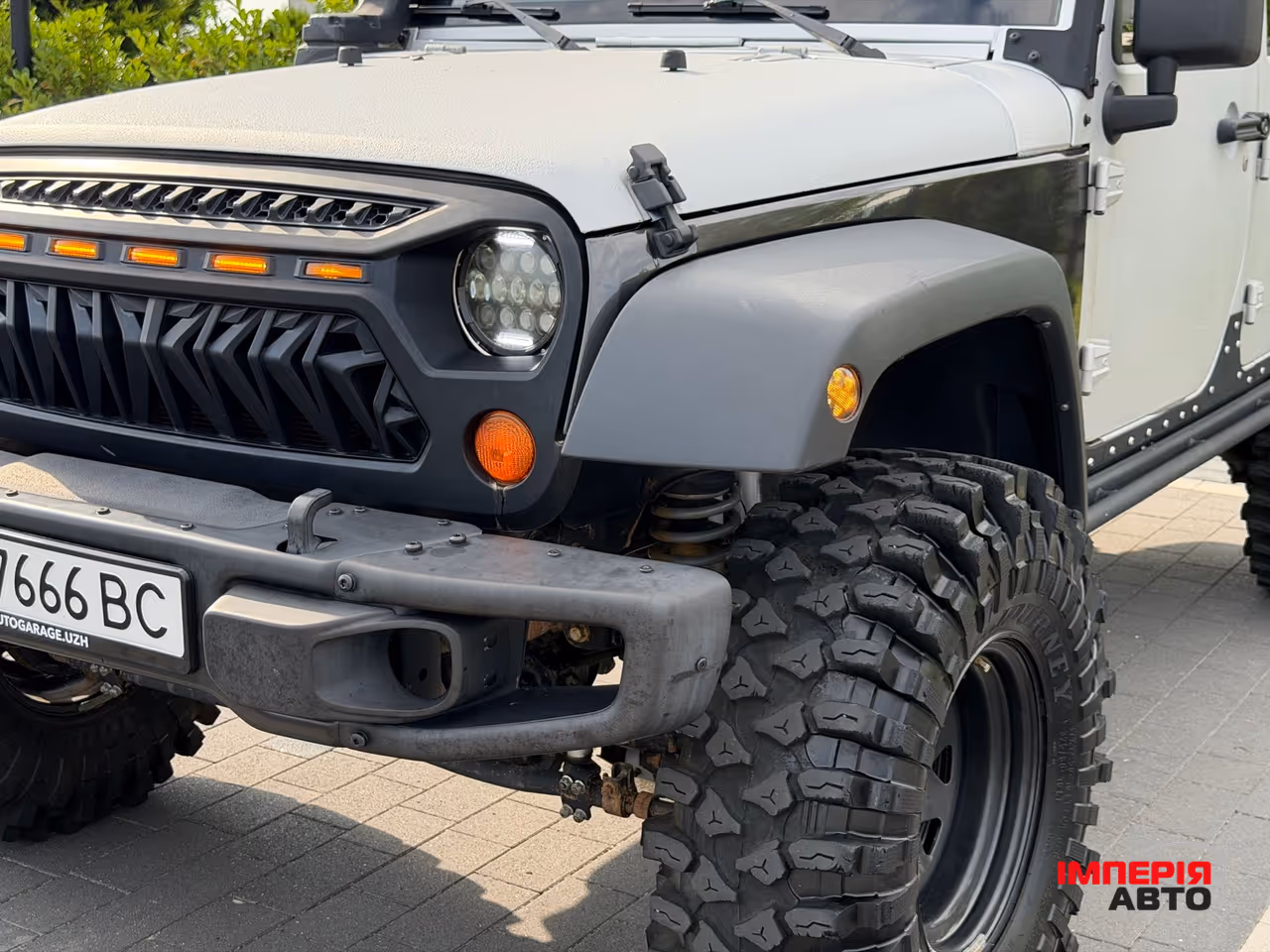 Jeep Wrangler - фото 14