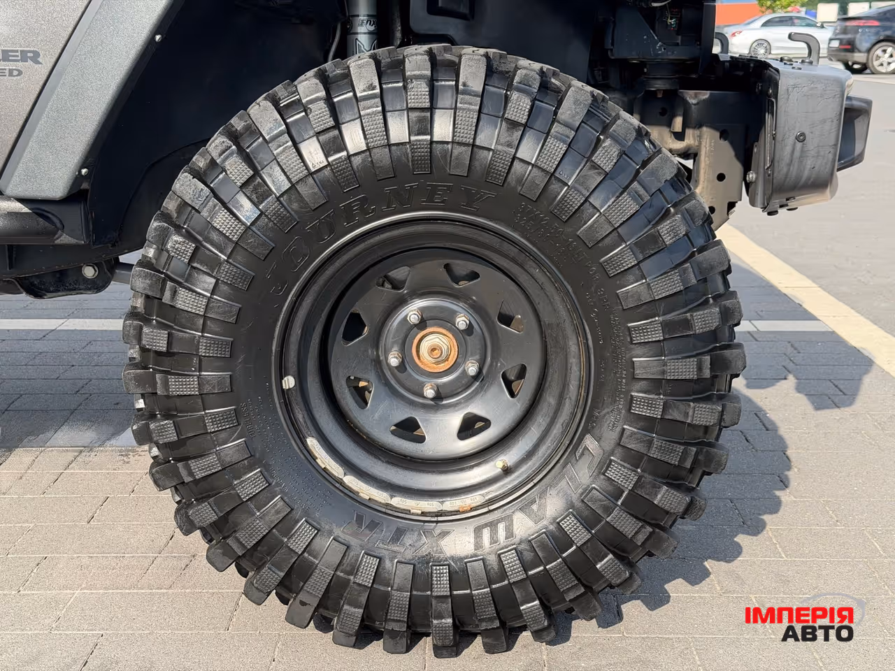Jeep Wrangler - фото 8