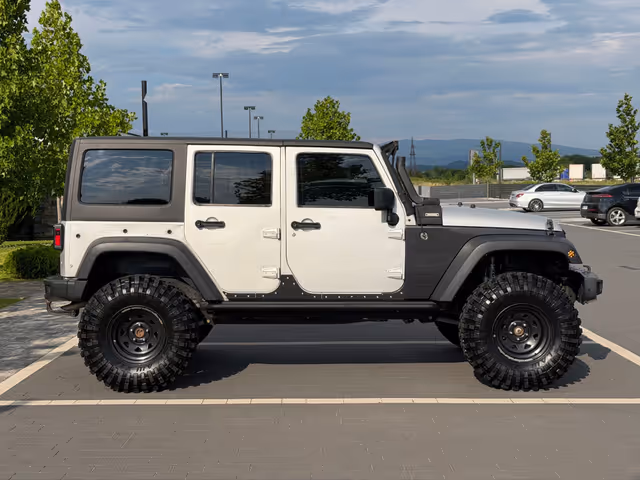 Jeep Wrangler - зображення 5