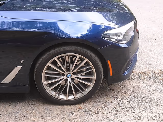 BMW 5 серії - зображення 3